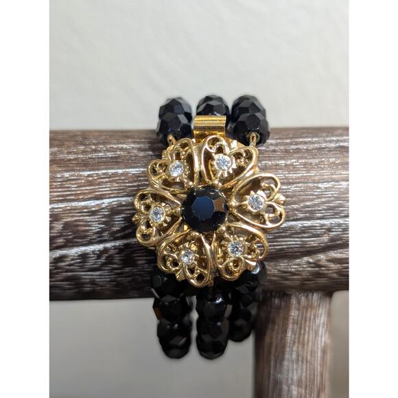 VTG Black Faceted Glass Bead Triple Strand Bracelet W/ Ornate Gold Tone Clasp - Picture 6 of 6